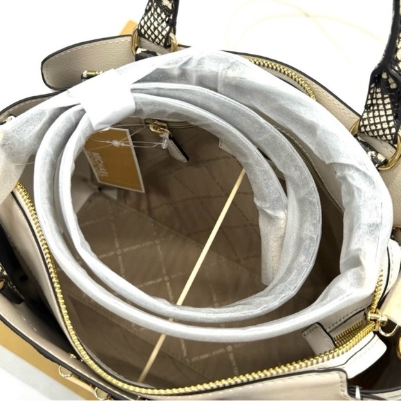 Michael Kors Reed Large Belted Satchel Crossbody Bag Light Cream Snakeskin - Picture 10 of 11